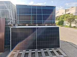 Chine 50% de réduction sur le prix Jinko Ja <span class=keywords><strong>Longi</strong></span> a utilisé des panneaux solaires mono <span class=keywords><strong>410</strong></span>-710W panneaux solaires à livraison rapide - Product Image 4