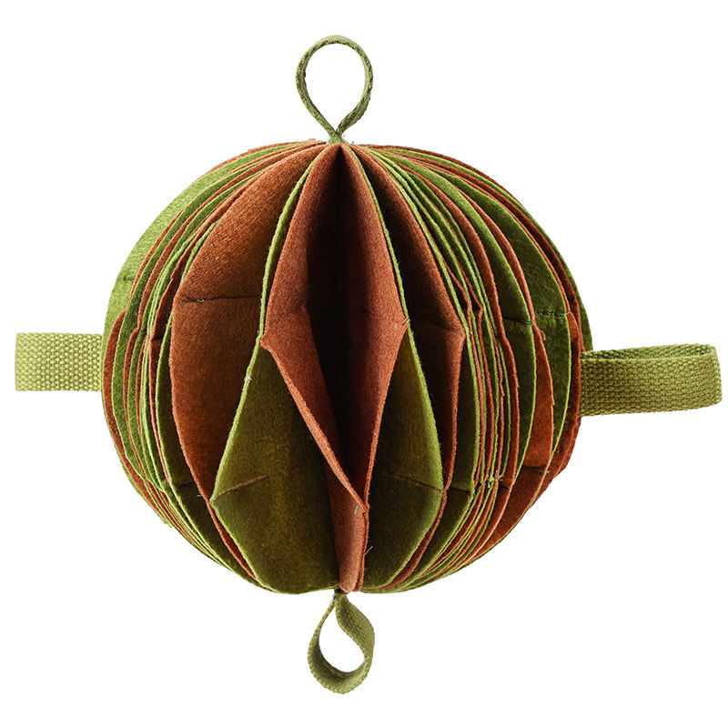 สีเขียวสีน้ำตาล