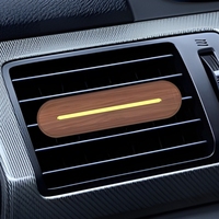 2023 nouveau populaire voiture parfum bois voiture diffuseur évent pince rechargeable voiture désodorisant odeur parfum diffuseur