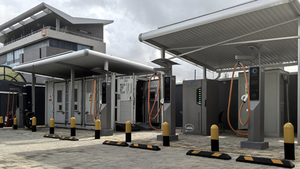SCU เครื่องชาร์จ CCS2เร็วสำหรับอุตสาหกรรมและเชิงพาณิชย์80KW ใช้กับ360KW มาตรฐาน CE - Product Image 4
