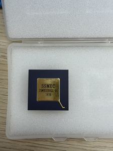 JSM1032B1GC-60 Puce logique programmable FPGA haute fiabilité adaptée aux applications de haute précision - Product Image 3