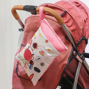 Sac à couches réutilisable en polyester 25*35CM avec motif imprimé, imperméable, double poche et deux fermetures éclair, style sac fourre-tout - Product Image 4