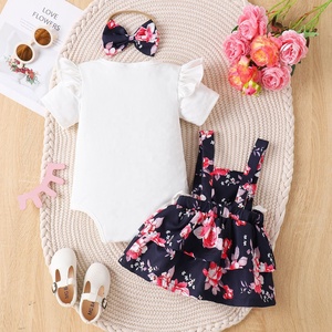 Conjunto de ropa para niñas pequeñas <span class=keywords><strong>con</strong></span> volantes, <span class=keywords><strong>falda</strong></span> <span class=keywords><strong>con</strong></span> tirantes y estampado floral, <span class=keywords><strong>con</strong></span> diadema <span class=keywords><strong>con</strong></span> lazo - Product Image 4