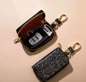 Funda de Cuero Brillante de Alta Calidad con Diseño de Dibujos Animados para Llaves de Coche, Cartera y Llavero, Modelo B-6035 - Product Image 2