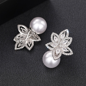 Orecchini Pendenti a Goccia con Motivi Floreali per Donne, Design Elegante per Uso Quotidiano, Regalo per Feste, Accessori - Product Image 2
