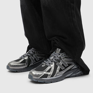 حذاء كاجوال شبكي فاخر جديد عالي الجودة يسمح بالتهوية للرجال مصمم على الموضة حذاء جديد بنمط المشي - Product Image 2