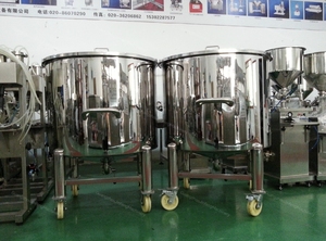 Movible <span class=keywords><strong>500</strong></span> Litre Lait Végétal Comestible Cuisson Huile d'Olive Cosmétique Parfum Eau Liquide Prix de Réservoirs de Stockage en Acier Inoxydable - Product Image 2