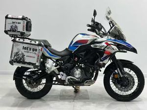 มอเตอร์ไซค์เบเนลลี 502X รัลลี่ ให้สมรรถนะสูงและเครื่องยนต์ทรงพลัง เหมาะสำหรับการเดินทางในชีวิตประจำวัน - Product Image 6