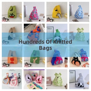 ชุดของขวัญเทศกาลไหว้พระจันทร์ปี 2025 กระเป๋าถือสานแบบเปิดสองสายสะพาย ทำจากโพลีเอสเตอร์ ลายกระต่าย พร้อมบรรจุภัณฑ์สำหรับใส่ขนมไหว้พระจันทร์ - Product Image 4