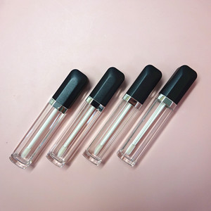 Tubo de brillo labial de 9 ml con forma única, tapa negra mate, contenedor vacío para aceite labial con aplicador, botella de brillo labial con logo personalizado para maquillaje. - Product Image 6