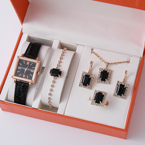 Nouvelle <span class=keywords><strong>montre</strong></span>-<span class=keywords><strong>bracelet</strong></span> à quartz pour femme, cadran chronographe à motif <span class=keywords><strong>lotus</strong></span>, <span class=keywords><strong>bracelet</strong></span> en alliage carré, style professionnel et élégant - Product Image 5