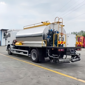 Camion pulvérisateur d'asphalte intelligent Shacman 9cbm de haute qualité, à transmission manuelle diesel, neuf - Product Image 2
