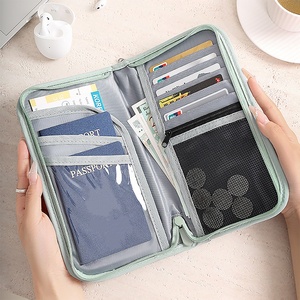 MKW4301 Porte-passeport en polyester imperméable personnalisé Portefeuille <span class=keywords><strong>de</strong></span> <span class=keywords><strong>voyage</strong></span> avec blocage RFID Organisateur <span class=keywords><strong>de</strong></span> <span class=keywords><strong>documents</strong></span> avec fermeture éclair <span class=keywords><strong>pour</strong></span> <span class=keywords><strong>billets</strong></span> - Product Image 4