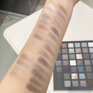 <span class=keywords><strong>Paleta</strong></span> de Sombras de Ojos Ahumadas de 42 Colores al por Mayor, Mate, Perlado, Brillante, Iluminador en Polvo, <span class=keywords><strong>Paleta</strong></span> de Pigmentos de Sombras de Ojos Orgánicas - Product Image 4