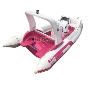 Bateau pneumatique Zodiac de pêche de luxe en fibre de verre de 5,8 m (19 pieds) avec coque inférieure en fibre de verre et tube pneumatique en Hypalon PVC, modèle 580 - Product Image 4
