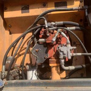 Excavatrice Hyundai 210-9 d'occasion de haute qualité, fabriquée en Corée, avec moteur Cummins, capacité de 21 tonnes, composants essentiels inclus, à bon prix - Product Image 5