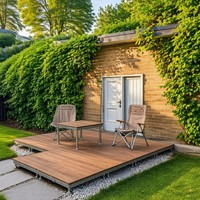 Plateforme de terrasse modulaire en WPC à grain de bois préfabriqué avec base en acier réglable, étanche, pour extérieur, idéale pour villas de glamping