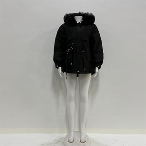 Cappotti Invernali da Donna Taglie Forti, in Pelliccia, Tinta Unita, Modello Slim - Product Image 2