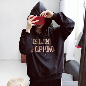 Sudaderas holgadas y de ocio de calidad suave al por mayor con "ISLAND HOPPING" para mascotas y propietarios a juego - Product Image 6