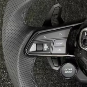 R8 avec bouton de démarrage, sélection demi volant Alcantara pour <span class=keywords><strong>Audi</strong></span> A3 A4 A5 A6 C7 C6 C8 B7 B8 B9 Q3 Q5 Q7 RS3 RS7 S600 8V - Product Image 3