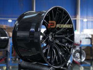 Roues forgées personnalisées Qualité légère 2 pièces Jantes en alliage forgé pour <span class=keywords><strong>Corvette</strong></span> C8 Z06 C6 C5 C7 Z06 ZR1 Grand Stingray - Product Image 4