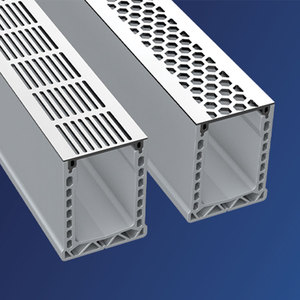OEM Couverture de grille de tranchée en U pour l'extérieur de la cuisine de piscine Couverture en <span class=keywords><strong>aluminium</strong></span> de drain linéaire de plancher Drains de tranchée carrés Drains de matériaux métalliques - Product Image 3