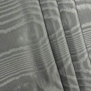 Nouveau <span class=keywords><strong>tissu</strong></span> en polyester à effet <span class=keywords><strong>moiré</strong></span>, finition effet <span class=keywords><strong>moiré</strong></span>, <span class=keywords><strong>tissu</strong></span> à effet visuel 3D, gaufrage pour robes et sacs - Product Image 1