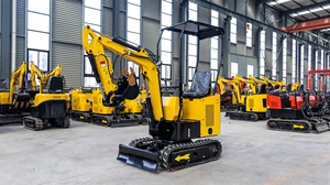 Miniexcavadora HIGHTOP HT12 de 1.2 Toneladas, Excavadora Hidráulica Pequeña, Microexcavadora con Certificación CE, EPA y EURO5, con Brazo Giratorio y Orugas Retráctiles - Product Image 6