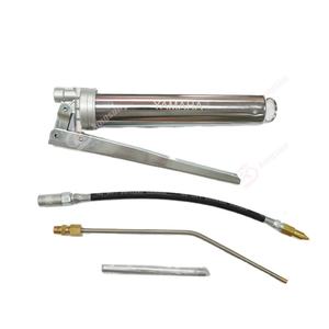 Ventes directes d'usine pistolet à graisse K48-M3856-00X de haute qualité de Chine spécial pour l'huile de lubrification de curseur de vis sans fin YAMAHA - Product Image 1