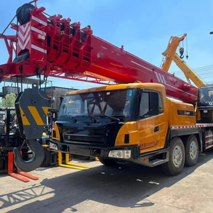 Grue d'occasion STC500H 50 tonnes Shanghai STC SAC en bon état à prix réduit - Vente chaude - Product Image 1