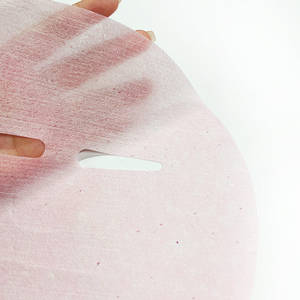 แผ่นมาส์กหน้า Y369 กลีบดอกโบตั๋นสีชมพู แช่แข็งแห้ง ช่วยลดเมลานิน ผลิตจากผ้าไม่ถักทอ - Product Image 5