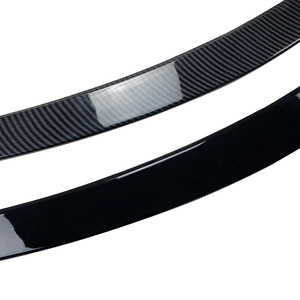 Aileron arrière Mercedes-Benz Classe C W205, noir piano, texture carbone, ABS, forme d'aile, lèvre de pare-chocs, 2015+ - Product Image 5