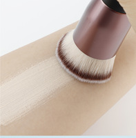 Pinceau de maquillage unique Ulikeke avec logo personnalisé, grand pinceau Kabuki à tête plate, incliné, arrondi, angulaire, pour fond de teint liquide