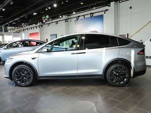 <span class=keywords><strong>Tesla</strong></span> <span class=keywords><strong>Model</strong></span> <span class=keywords><strong>X</strong></span> Voiture électrique avec moteur de 300 kW Batterie de <span class=keywords><strong>90</strong></span>-110 kWh Autonomie NEDC de 601-700 km - Product Image 6