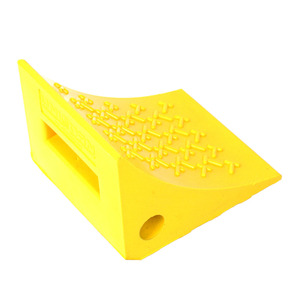 GT-01U Heavy Duty roue <span class=keywords><strong>cale</strong></span> bouchon pneu PU 5T charge caravane <span class=keywords><strong>camping</strong></span>-<span class=keywords><strong>car</strong></span> <span class=keywords><strong>camping</strong></span>-<span class=keywords><strong>car</strong></span> - Product Image 2