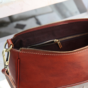 Bolso de Cuero Retro de Alta Calidad para Mujer, Mini Bolso Bandolera Clásico, Apto para Uso Diario y Fiestas - Product Image 5