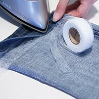 Adhésif thermocollant en polyamide, largeur de coupe 10-3200 mm, pour entoilage de vêtements