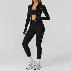 Set di Abbigliamento Sportivo per Yoga di Alta Qualità Personalizzato per Donne con <span class=keywords><strong>Design</strong></span> per Fitness e <span class=keywords><strong>Palestra</strong></span>, per Corsa e Attività Casual, Taglie Forti - Product Image 2