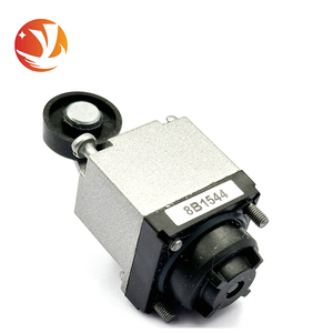 Neuf d'origine -Schneider- Interrupteur de fin de course PLC ZCKD15C 16 E/S 110V pour programmation PLC Marque Sch Disponible en stock - Product Image 5