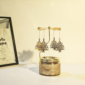 Vente en gros <span class=keywords><strong>de</strong></span> bougies parfumées à la cire <span class=keywords><strong>de</strong></span> soja Lampe <span class=keywords><strong>de</strong></span> marche rotative Logo personnalisé Bougie d'aromathérapie transfrontalière Ornement Coffret cadeau Noël - Product Image 6