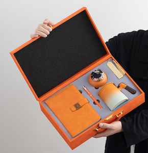 Xinrunjin Coffret cadeau d'entreprise de luxe Ensemble de marque Cadeaux promotionnels haut de gamme pour événements, cadeaux clients et incitatifs personnalisables - Product Image 2