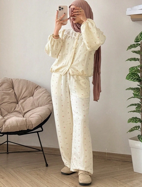 100% Cotton Printed Women's Pajamas Two Piece Set Sleepwear Homewear Customizable Pajamas ODM