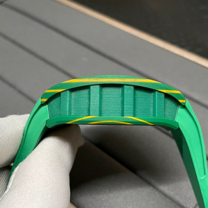 Reloj Mecánico RM Ultraligero con Esfera de Fibra de Carbono, Patrón de Lagarto Verde, Movimiento de Cuerda Manual Tourbillon, Reserva de Marcha de 48 Horas - Product Image 4