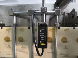 Doypack เครื่องบรรจุเจลความหนืดแบบเติมเจลอัตโนมัติ - Product Image 3