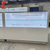 Meubles de présentation pour magasin de réparation de téléphones portables modernes, accessoires mobiles, vitrine, armoire murale pour étuis de téléphone