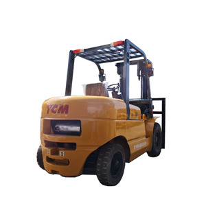 Japan Original <b>Used</b> TCM FD70 5 Ton Diesel Engine Forklift 2022 Model Excellent Condition for Sale - Product Image 1