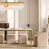 Chaise de salle à manger élégante en bois, fauteuil avec structure en bois massif naturel, matériau écologique, mobilier d'intérieur pour banquets et villas