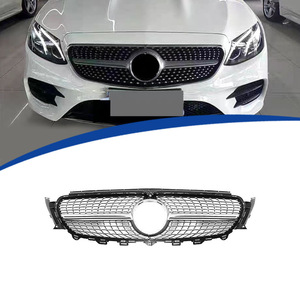 Calandre avant Mercedes-Benz Classe E W213 2016-2019, design ciel étoilé, pièce de rechange en ABS - Product Image 1