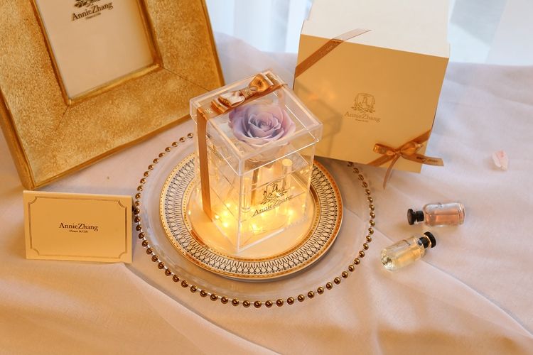 สีม่วงผสม