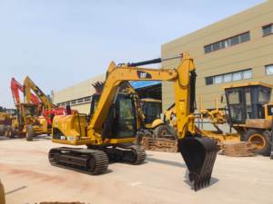 รถขุดขนาดเล็ก CAT 307D มือสองจากญี่ปุ่นแท้ น้ำหนัก 7 ตัน เครื่องจักรก่อสร้างขนาดเล็ก ชั่วโมงการใช้งานต่ำ รถขุดตีนตะขาบมือสองสำหรับขาย - Product Image 4